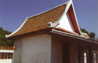 วิหารพระป่าเลไลยก์ ภายในวัดไม้รวก